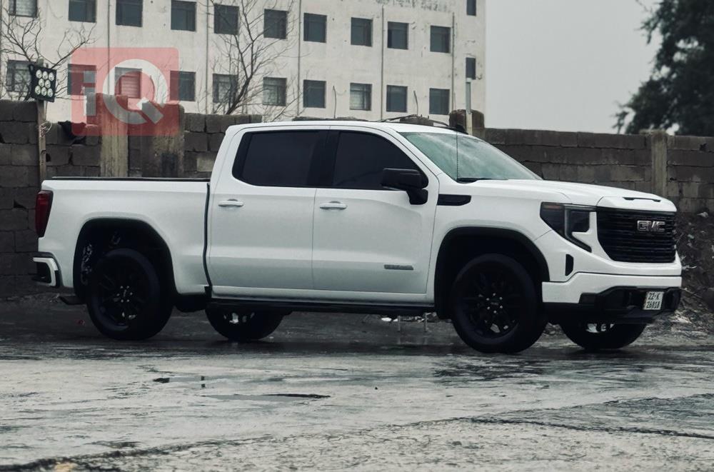 GMC Sierra